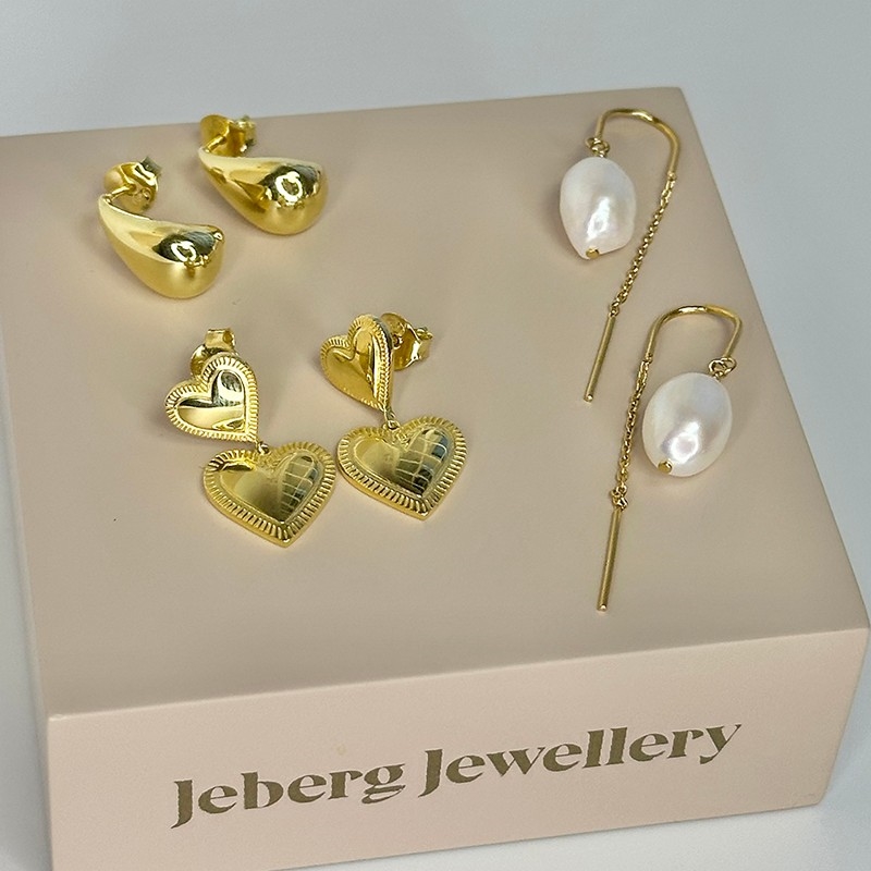 Jeberg Baroque Pearl øreringe i forgyldt sølv med perler